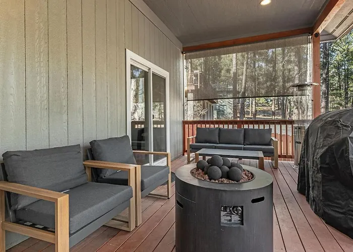 Villa Quiet Luxury Near Dtown, Nau & Snowball Flagstaff